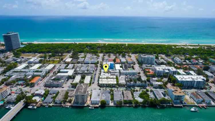 Beachfront 2BD/2BA Apartment for Rent - Tranquil Retreat