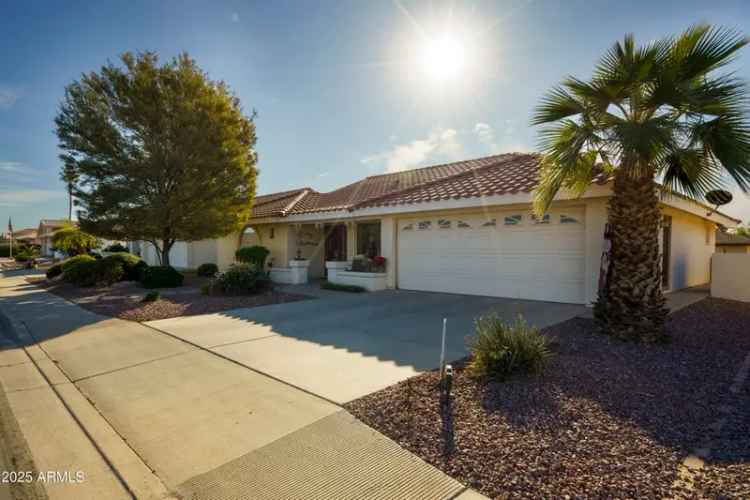 Single-family house For Sale in 7739, East Navarro Avenue, Mesa, Arizona