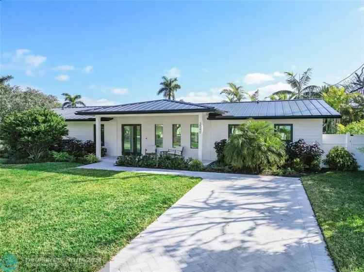 Single-family house For Sale in Pompano Beach, Florida