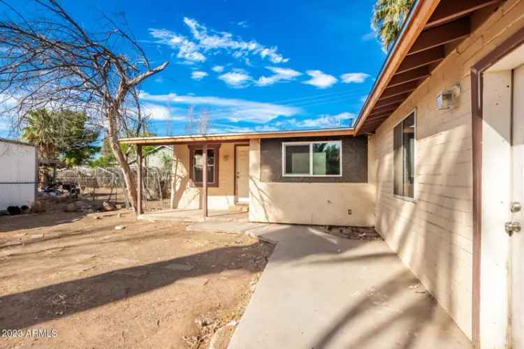 Single-family house For Sale in 3020, East Virginia Avenue, Phoenix, Arizona