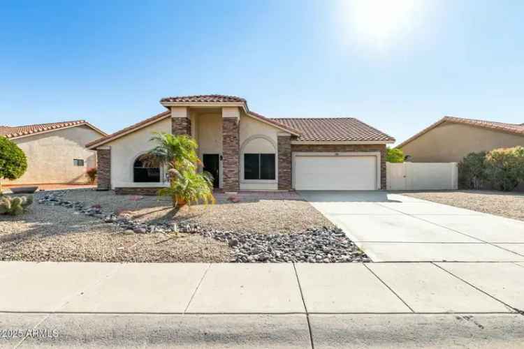 Single-family house For Sale in 9715, West Escuda Drive, Peoria, Arizona