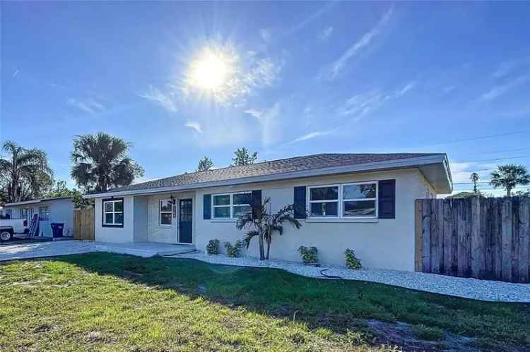 Single-family house For Sale in 1709, Marilyn Avenue, Bradenton, Florida