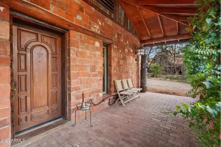 Single-family house For Sale in 180, Copper Cliffs Lane, Sedona, Arizona