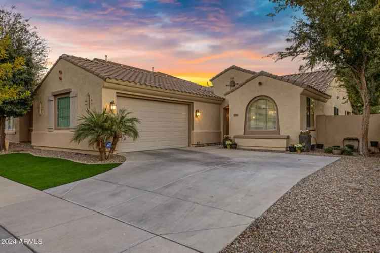 Single-family house For Sale in 4741, East Timberline Road, Gilbert, Arizona