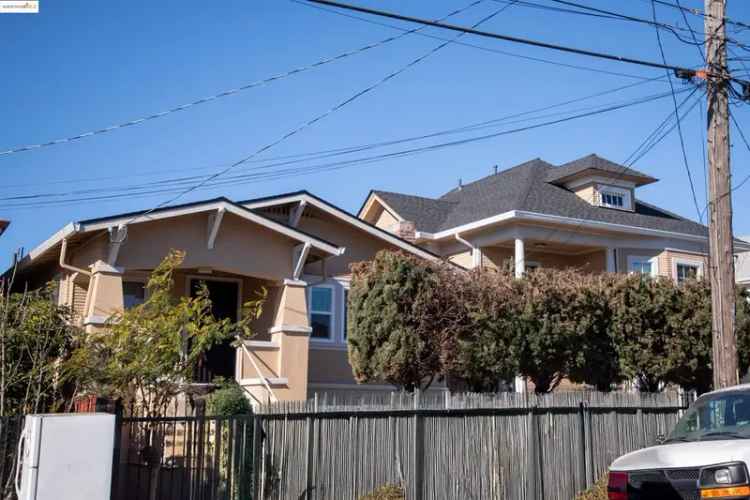 Multi-family house For Sale in 1453, 48th Avenue, Oakland, California