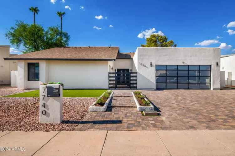 Single-family house For Sale in 7740, East Rose Lane, Scottsdale, Arizona