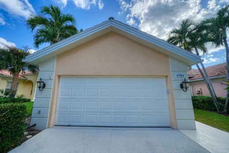 Single-family house For Sale in Delray Beach, Florida