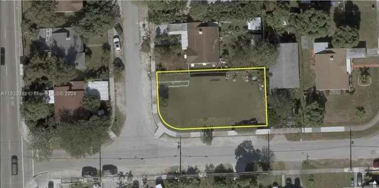 Land For Sale in 4101, Northwest 11th Place, Miami, Florida