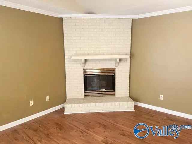 House For Sale in Decatur, Alabama