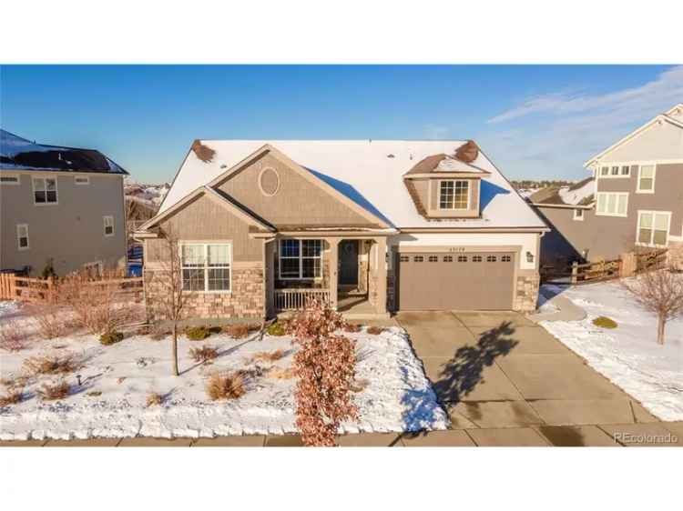 Single-family house For Sale in 23579, East Swallow Circle, Aurora, Colorado