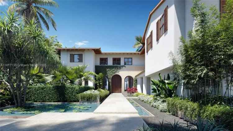 Single-family house For Sale in 5681, Pine Tree Drive, Miami Beach, Florida