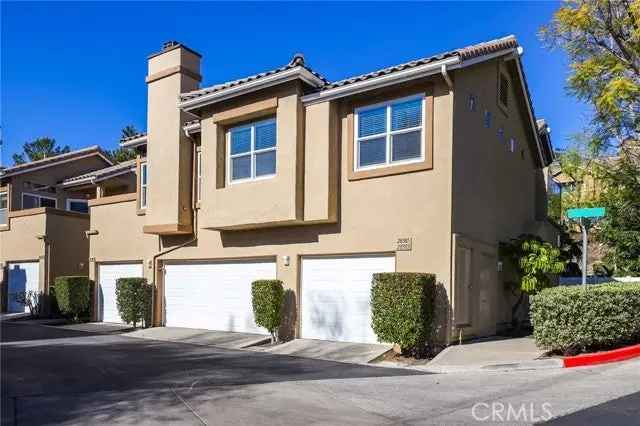 Single-family house For Sale in 28383, Boulder Drive, Trabuco Canyon, California