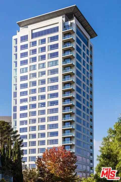 Condo For Sale in 1200, Club View Drive, Los Angeles, California