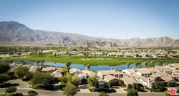 Single-family house For Sale in La Quinta, California