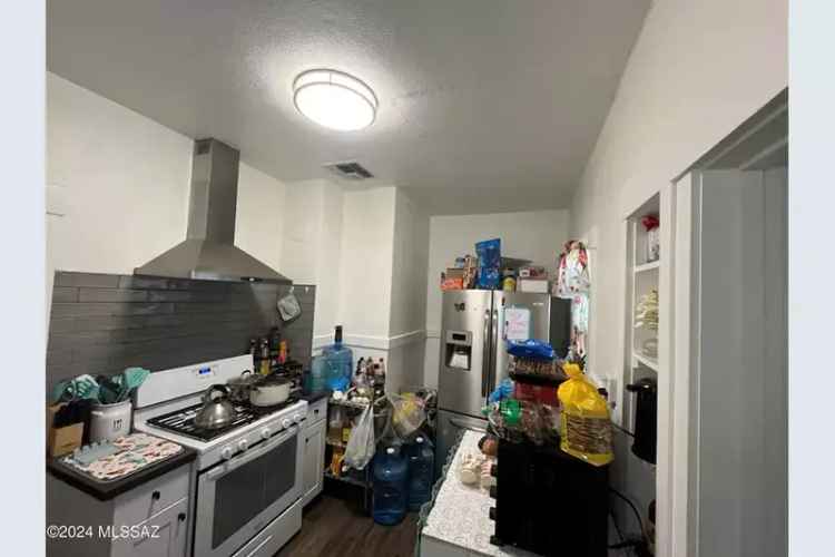 Duplex For Sale in Tucson, Arizona