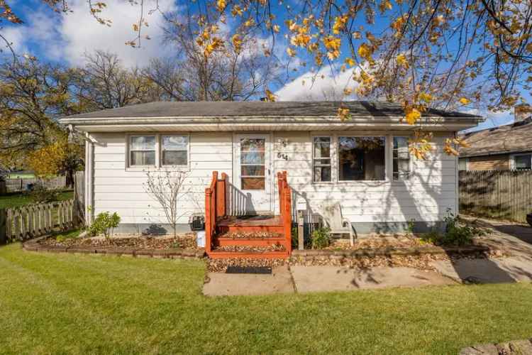 Single-family house For Sale in 514, Jungles Avenue, Aurora, Illinois