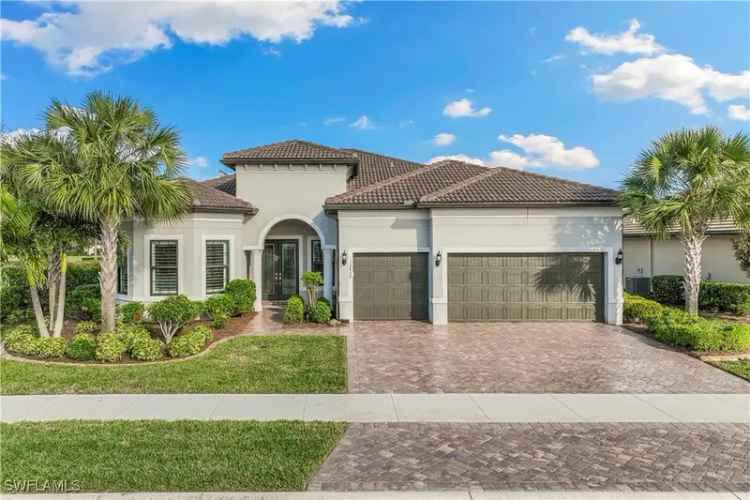 Single-family house For Sale in 12868, Chadsford Circle, Fort Myers, Florida