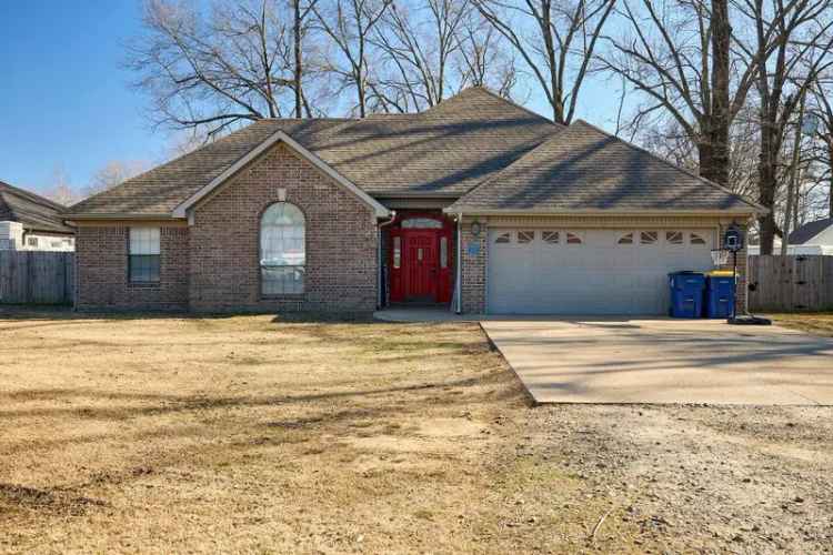 Single-family house For Sale in 2107, South 2nd Street, Cabot, Arkansas