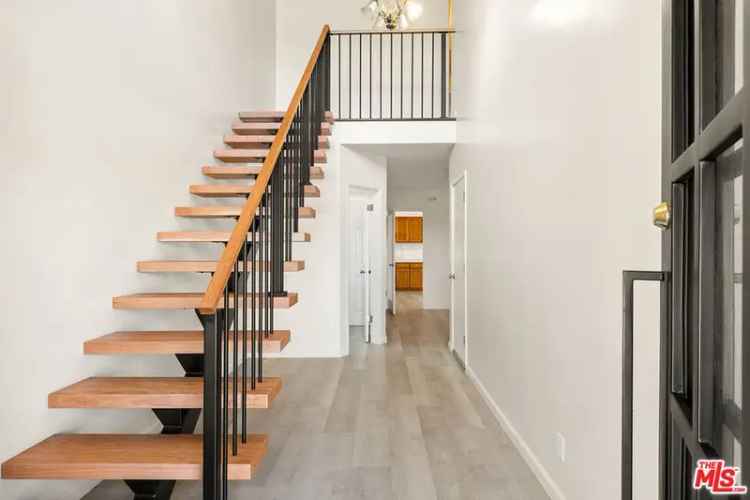 Multi-family house For Sale in 5244, Hub Street, Los Angeles, California