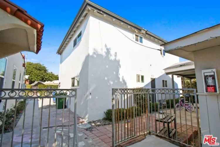 Multi-family house For Sale in Los Angeles, California