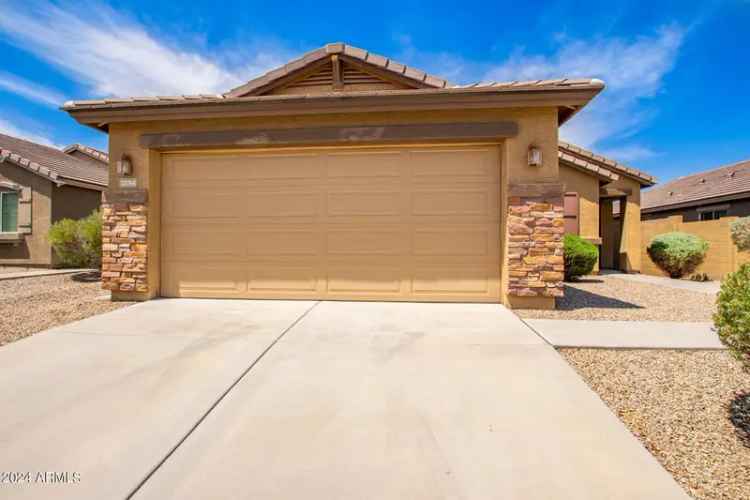 Single-family house For Sale in 23764, West Papago Street, Buckeye, Arizona