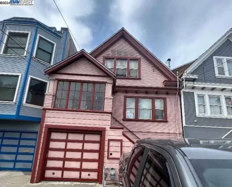 Single-family house For Sale in San Francisco, California