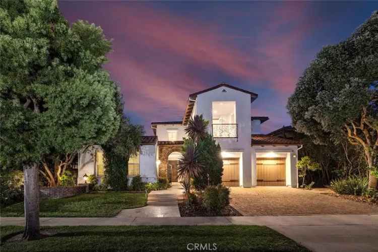 Single-family house For Sale in 26, Faenza, Newport Beach, California