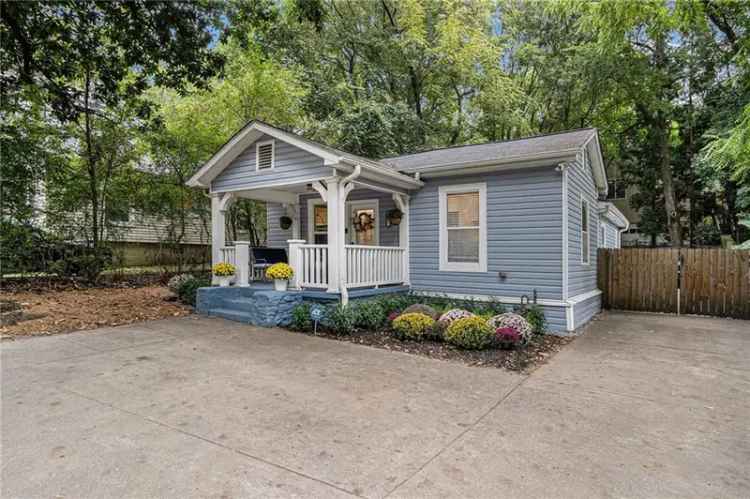 Single-family house For Sale in 1812, Defoor Avenue Northwest, Atlanta, Georgia