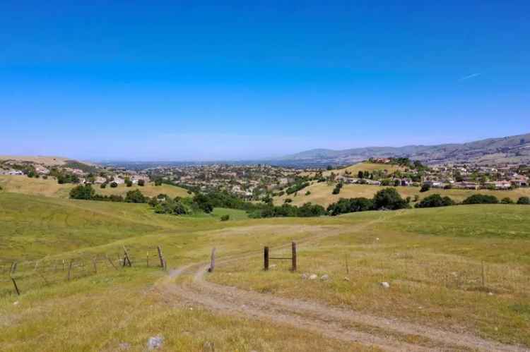 Land For Sale in 6821, Silver Creek Road, San Jose, California