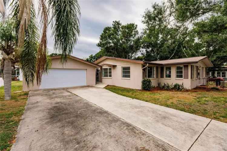 Single-family house For Sale in 515, West Olympia Avenue, Punta Gorda, Florida