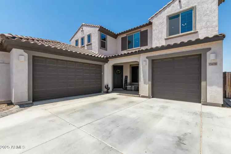 Single-family house For Sale in 19690, West Marshall Avenue, Litchfield Park, Arizona