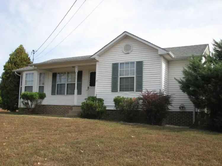 3 Bed 1.5 Bath Home for Rent - Fenced Yard and New Deck