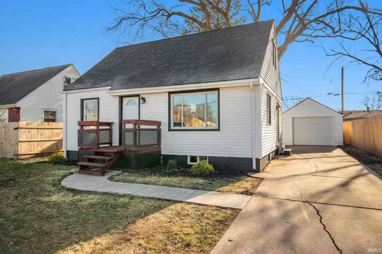 Single-family house For Sale in 4102, West Washington Street, South Bend, Indiana