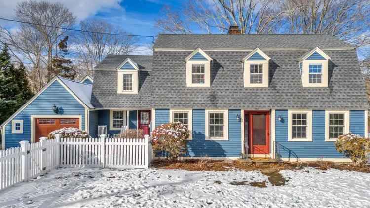 Single-family house For Sale in 114, Neck Road, Madison, Connecticut