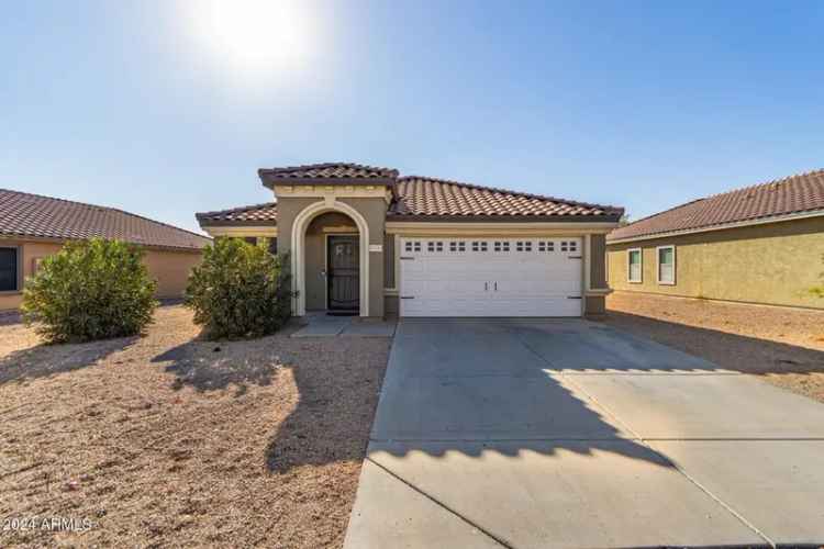 Single-family house For Sale in 25781, West Nancy Lane, Buckeye, Arizona