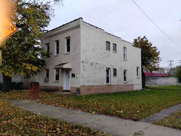 Multi-family house For Sale in 4422, Clark Avenue, Hammond, Indiana