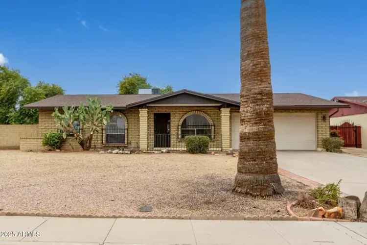 Single-family house For Sale in 5530, North 47th Avenue, Glendale, Arizona