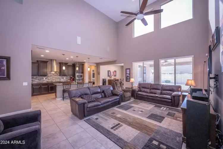 Single-family house For Sale in Peoria, Arizona