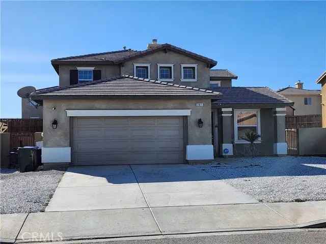 Single-family house For Sale in Adelanto, California