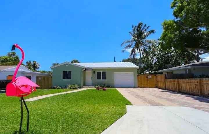 Single-family house For Sale in 208, Southeast 1st Avenue, Boynton Beach, Florida