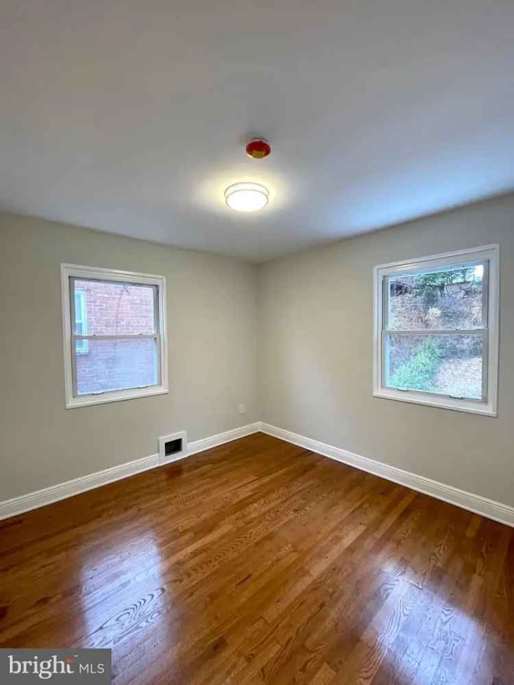 House For Sale in 666, Brandywine Street Southeast, Washington, District of Columbia