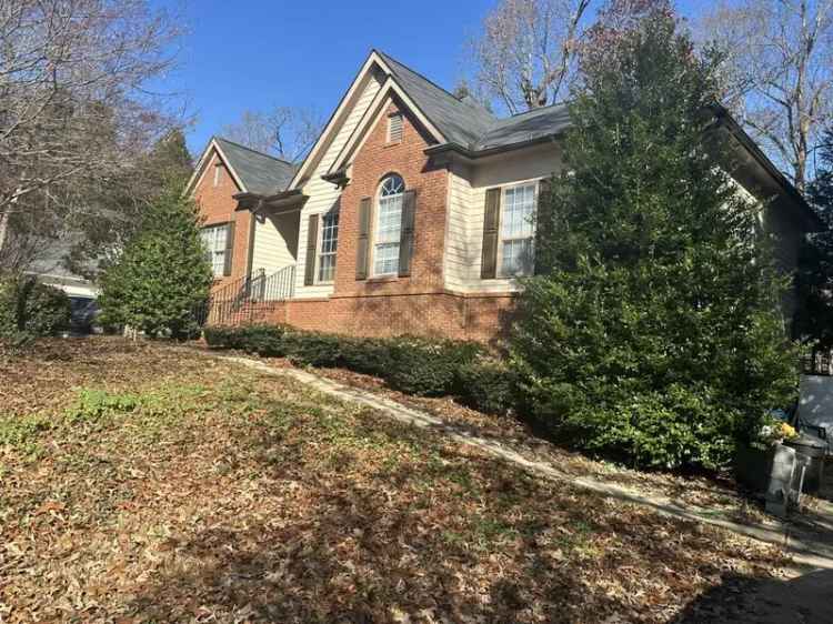 Single-family house For Sale in 955, Dogwood Park Drive, Lawrenceville, Georgia