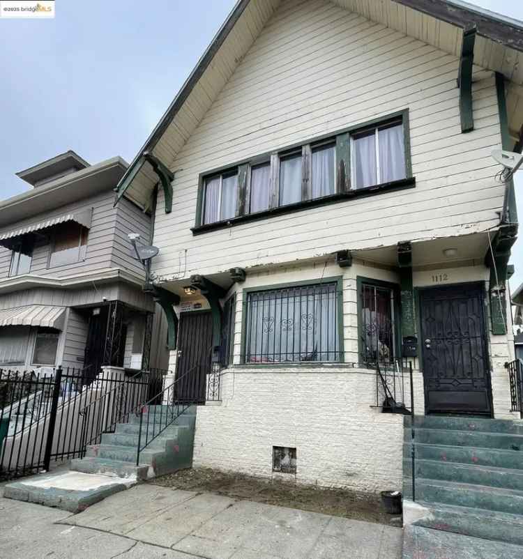 Multi-family house For Sale in 1114, 10th Street, Oakland, California