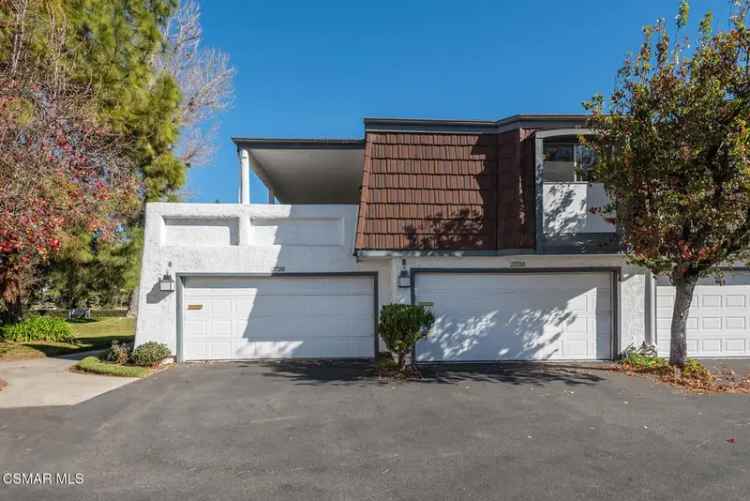 Condo For Sale in 3726, Summershore Lane, Westlake Village, California