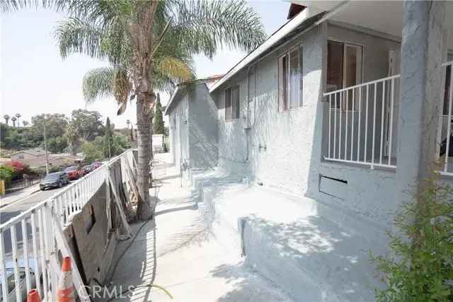 Single-family house For Sale in 3226, Inez Street, Los Angeles, California