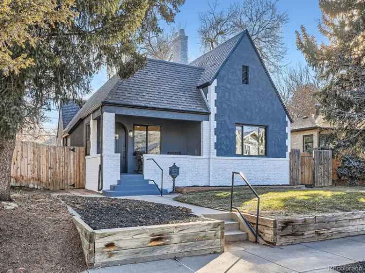 Single-family house For Sale in 2824, Cherry Street, Denver, Colorado