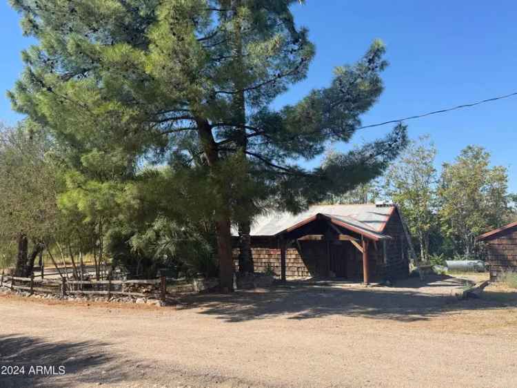 Single-family house For Sale in 75, West Mckelveyville Street, Superior, Arizona