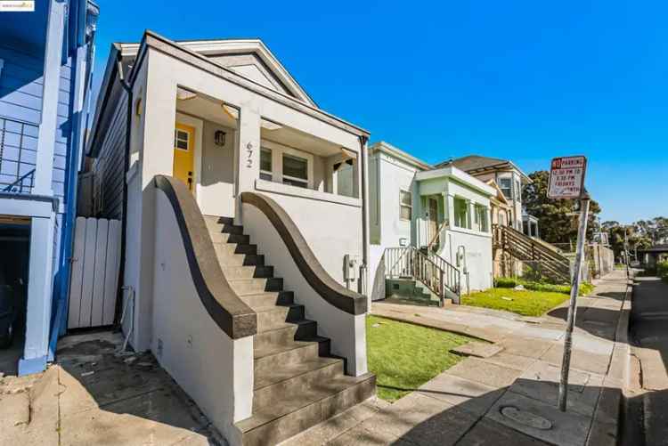 Single-family house For Sale in 672, 27th Street, Oakland, California