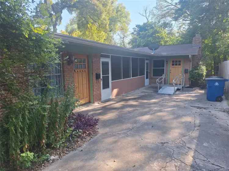 Duplex For Sale in 719, Harris Avenue, Austin, Texas