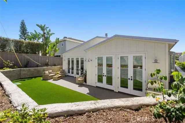 Single-family house For Sale in Dana Point, California